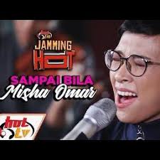 Kata tini terengah sambil mencegah melorotnya cd. Misha Omar Sampai Bila Karaoke