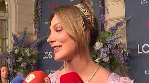 Vamos a ver: Mar Flores se pronuncia ante la guerra de su hijo, Carlo Costanzia, y su prima, Laura Matamoros Video | Mediaset Infinity