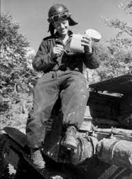 A Tankist Of A L3 In A Moment Of Pause Balkans 1943 Dvx Italian Tanks Italian Army Italian