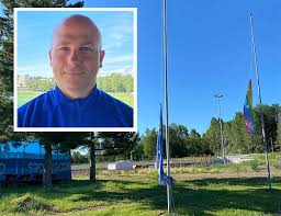 Finner du ikke den størrelsen du ønsker på regnbueflagg her, kan vi spesialprodusere for deg i nesten alle størrelse du ønsker. Pride Haerverk Flere Pride Flagg Revet Ned Blitt Klippet Eller Skaret I