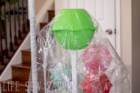 This was one of the many crafts i prepared weeks in advance. Diy Giant Lollipops Dollar Tree Christmas Craft Life Sew Savory