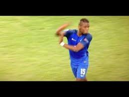 Dans un communiqué publié ce jeudi en fin de journée, le milieu de terrain des bleus dément avoir fait un bras d'honneur en direction de la tribune de presse. Paul Pogba Son Bras D Honneur Lors De France Albanie Youtube