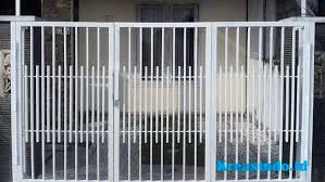 25 model pagar besi minimalis kombinasi kayu/grc terbaru 2020 jngan lupa like komen dan subcribe chanel ini 35 contoh model pilihan pagar rumah minimalis yang lagi trend. Desain Pagar Lipat Minimalis Elegan Dan Modern Yang Cocok Untuk Hunian Baru Anda