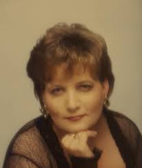 This came up in my memories today, 2017 at Cindy's home. Just occurred to  me, we didn't take any pictures this year in our return to Cindy's!