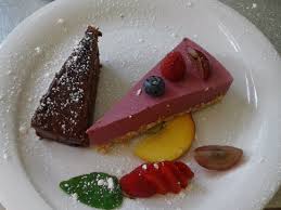Bavarese Ai Frutti Di Bosco E Torta Al Cioccolato Fatta In Casa Photo De Ristorante Pizzeria Solo Mattia Cison Di Valmarino Tripadvisor