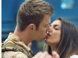 Canadian troops welcomed home from Afghan mission