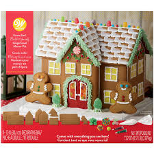 Here's everything you need to know to successfully decorate a gingerbread house from a kit! 12 Best Gingerbread House Kits Pre Assembled Gingerbread Houses To Buy