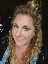 This "Palomino" reminded me of a famous TV star from years ago 💙💙💙