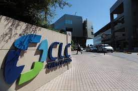 Conoce a clínica las condes. Clinica Las Condes Advierte Perdida Del 40 De Sus Trabajadores Si Se Acogen A Medidas Extraordinarias De Aislamiento Por Covid 19 Diario Financiero