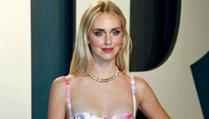 Codacons, dopo chiusura indagini su alitalia chiamata a raccolta per gli azionisti. Chiara Ferragni Denounced By Codacons The Madonna Version Photo Is An Offense World Today News