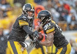 Now Ben Roethlisberger S Son Is Pretending To Be James Conner Pittsburgh Post Gazette The steelers have decisions to make, including a possible restructuring to ben roethlisberger's existing contract. pretending to be james conner