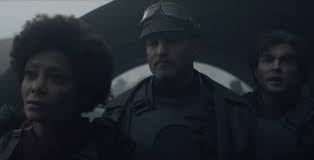 You can use left and right keyboard keys to browse between pages. The Star Wars Underworld Han Meets Beckett And Val In New Solo Clip