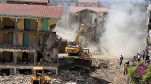A video doing rounds on social media shows the disgraced actor in a dingy club in kayole, saying that he has never touched sh 1 million in his life.… Tenants Protest As Bulldozers Settle Feud Over 20 Acre Kayole Land Nairobi News