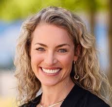 Jessica Kinser's Instagram, Twitter & Facebook