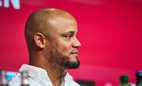 Vincent Kompany, Galatasaray'da forma giyerken transfer etmek istedi"