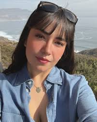 Melanie Serolf Oficial