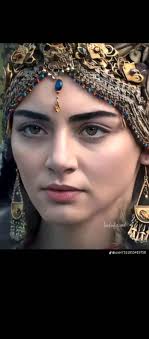 Candace Elise just left all by herself, without Deegan⚓️⚓️