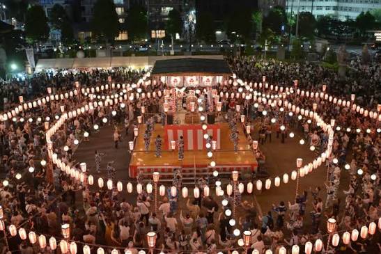 築地本願寺納涼盆踊り大会