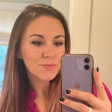 Nikki Pierce (@NikkiPierceBook)