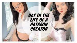 Day In The Life of a Patreon Creator | Kate Berry - YouTube