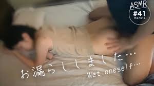 [Esposa japonesa siendo engañada por el profesor] ¡Lo siento haber orinado  ... ! Incontinencia después de ser tocado en el th