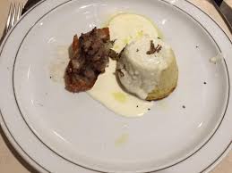 Check spelling or type a new query. Salsiccia Di Bra In Sfoglia Di Cipolla E Flan Di Cardi Con Fonduta Di Toma Piemontese Fotografia De Ristorante Giovanni Turin Tripadvisor