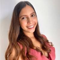 Clarisa Rios's Instagram, Twitter & Facebook