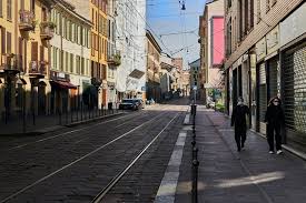 In lombardia negli ultimi 15 giorni la situazione è migliorata almeno per classificarci in zona arancione. Lombardia In Zona Arancione Cosa Riapre Dal 12 Aprile