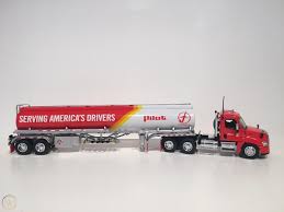 View locations that offer the discount. Rare Internal Dcp 1 64 Pilot Flying J Cascadia Daycab Truck With Tanker 1890008401