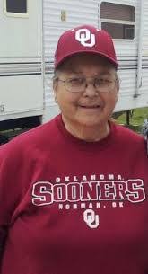 Wanda Givens's Instagram, Twitter & Facebook