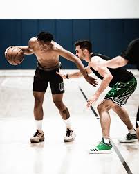But when the two square off in king of the court, things get heated. Mikey Williams Considering An Hbcu Could Really Shake Things Up In College Basketball Mrcottontop