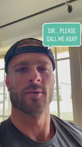 #stitch with @nik.cook vetramarion here. You need to call me RIGHT AWAY!!  #bunnyflu #vet #imhereforyou