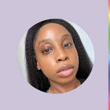 This Tiktok Makeup Trend Apparently Yields A Flawless Finish So I Tried It Makeup Trends Lip Color Makeup How To Apply Makeup