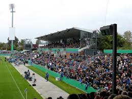 Por tanto, es uno de los lugares más antiguos y de mayor tradición en el fútbol alemán. Kieler Holstein Stadion Stadion In Kiel