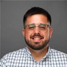 How to Share Information Between Sales Operations and Technical Sales