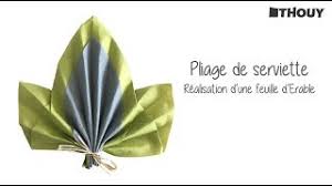 Ce tutoriel de pliage de serviette lapin est de niveau débutant et prend 5 minutes ! Pliage De Serviette Feuille D Erable En 2 Couleurs Youtube