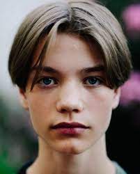 11 best curtain hairstyles and haircuts. Eboy Haircut Fluffy Novocom Top