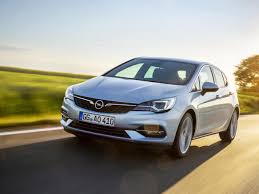 2021 astra sedan fiyat listesi. Opel Astra Po Zmianach Polski Cennik Rocznika 2020 Z 3 Cylindrowymi Silnikami Super Express Wiadomosci Polityka Sport