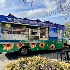 Alva's Food Truck — Mexican restaurant food truck in Redwood City, California