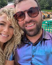 Holly Moon (@holly_moon_x) • Instagram photos and videos