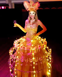 Check spelling or type a new query. Robe A Champagne Theme Bal Masque Bullissime