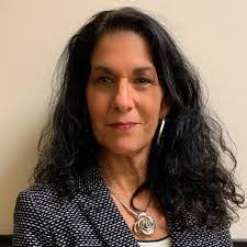 Susan Cardoza's Instagram, Twitter & Facebook