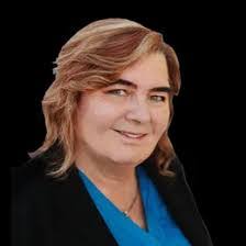 Laura Desmond's Instagram, Twitter & Facebook