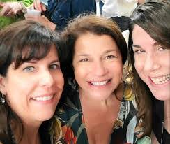 Jody Paris's Instagram, Twitter & Facebook