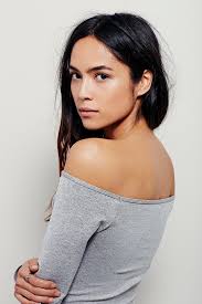 Off The Shoulder Solid Top Model Poses Short Human Hair Wigs Looking Over Shoulder
