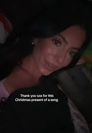 Exploring the Stunning Views of El Chepe Train with Lili Maxwell