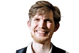 How to be a pacifist and support defence of Ukraine