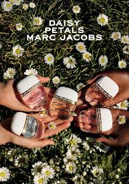 I recently purchased several brands to have a collection of perfumes to use daily, and this. Compact And Collectible Coty Unveils Daisy Petals Marc Jacobs The Moodie Davitt Report The Moodie Davitt Report