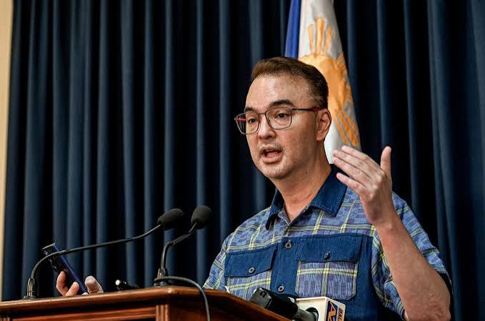 Cayetano, iminungkahing sabay silang lumagda ni Gatchalian sa mga dokumento  ng Senado; karapatan sa impeachment trial, iginiit - Bombo Radyo Tuguegarao