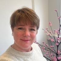 400+ "Røe" profiles